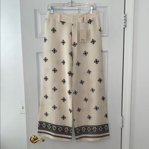 Elie Tahari Ivory and Black Patterned LinenTrousers